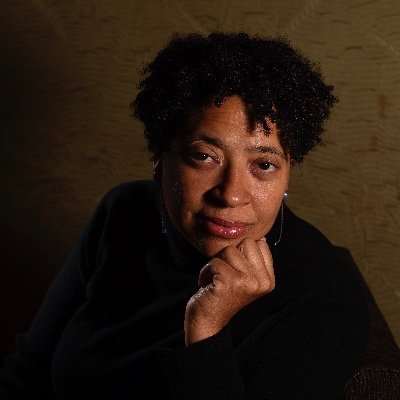Profile Picture of Lisa Kennedy (@bylisakennedy) on Twitter