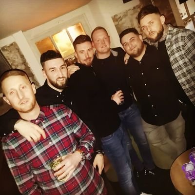 Profile Picture of Tom Cox (@TommyCoxville) on Twitter