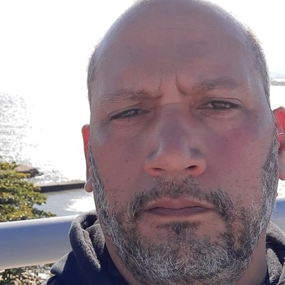 Profile Picture of Gustavo adolfo Paez carruido (@franadolfo) on Poshmark