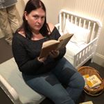 Profile Picture of Caitlin Burrows (@foxy_bombshell) on Instagram