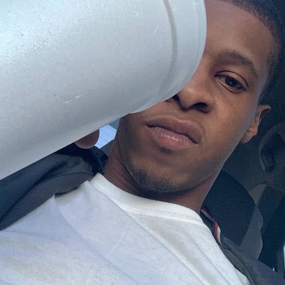 Profile Picture of Joey Ray (@jray509) on Poshmark