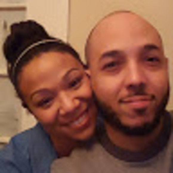 Profile Picture of Manny Speedeego (@mannyfrsh203) on Poshmark