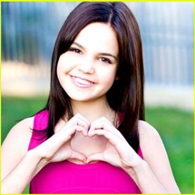 Profile Picture of Genevieve Stevens (@xoGenevievexoxo) on Twitter