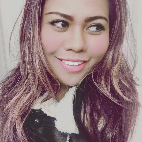 Profile Picture of Joan Dayrit (@joan_d) on Poshmark