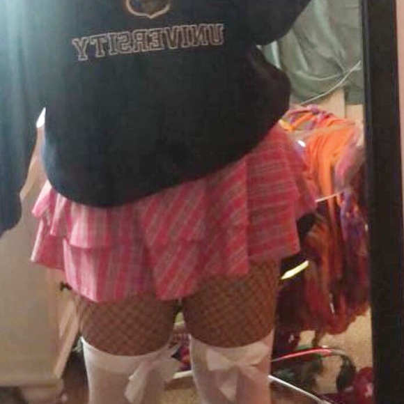 Profile Picture of Kate Wilkie (@katewilkie05) on Poshmark
