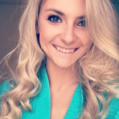 Profile Picture of Brittany Daniel (@BDeeeOMG) on Twitter