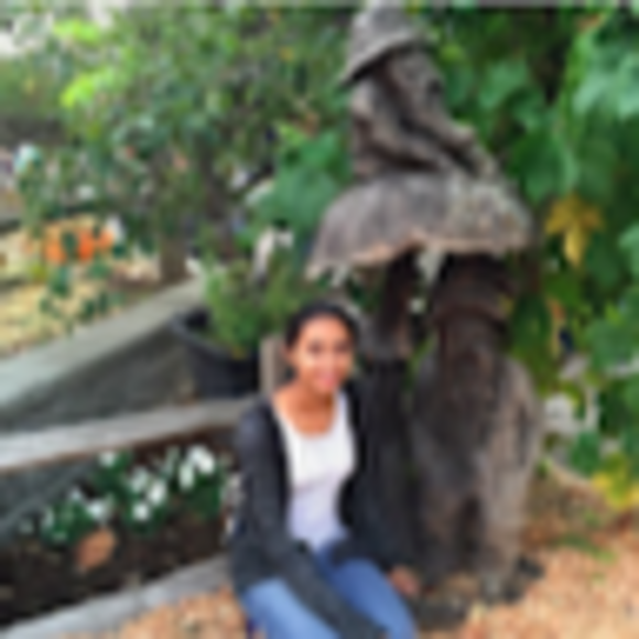 Amrit Kaur - Poshmark Profile Picture of Amrit Kaur (@akaur349) on Poshmark