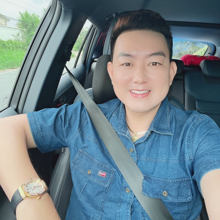Profile Picture of KHÁNH TIKTOK CÀ MAU✅ (@@kennykhanh.90) on Tiktok