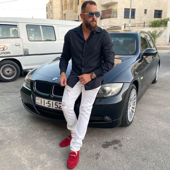 Profile Picture of Mohammad Ali (@mohammadali1128) on Poshmark