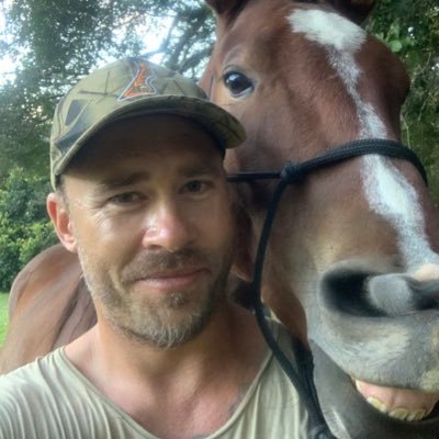 Profile Picture of Mark Paszkowski (@MarkPaszkowski) on Twitter