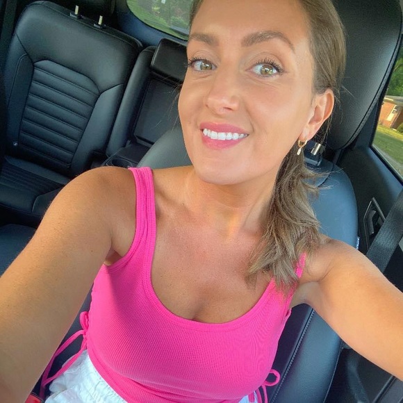 Profile Picture of Simone Mastantuono (@simonemast) on Poshmark