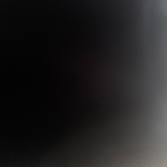 Profile Picture of Omar Haronee (@oharonee) on Poshmark