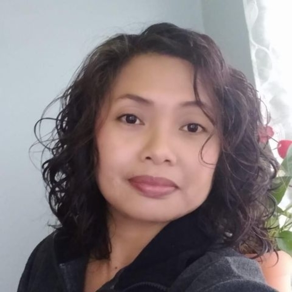 Profile Picture of Michelle Blaauboer (@mblaauboer) on Poshmark