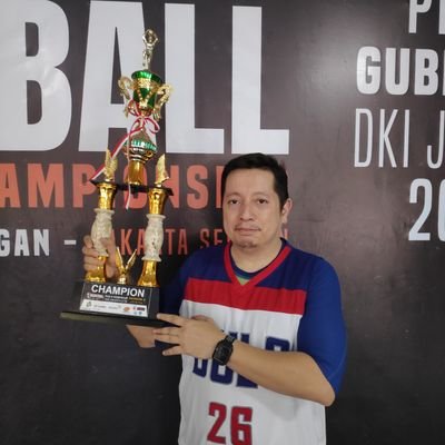 Profile Picture of Raymond Marcus (@raymarcus05) on Twitter