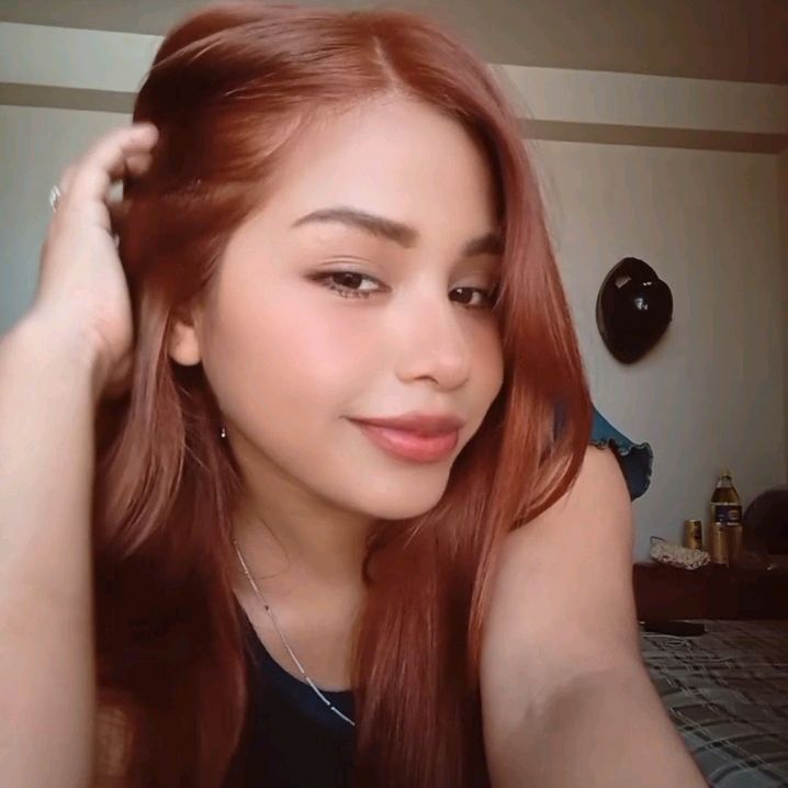 Profile Picture of Clares 🦋 (@dinaclares) on Tiktok