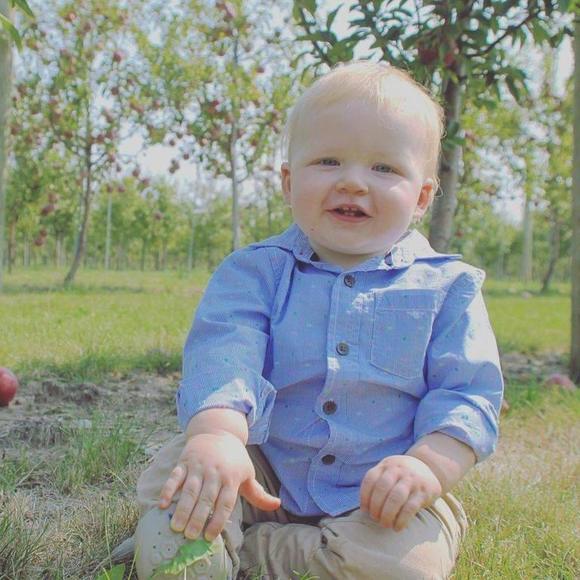 Profile Picture of Sandra Menninga (@floozie52) on Poshmark