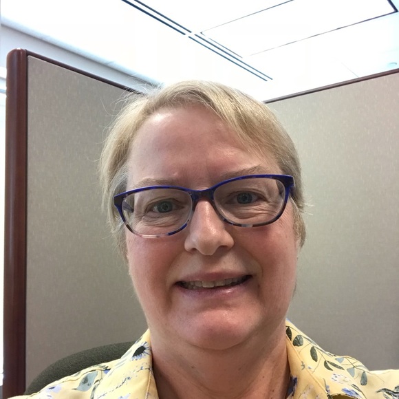 Annette Lucento - Poshmark Profile Picture of Annette Lucento (@mtyannie) on Poshmark