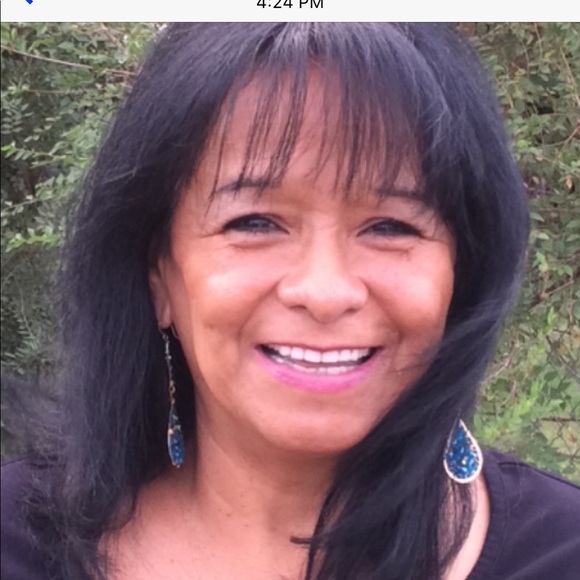 Profile Picture of Olivia Marsh (@roxie1247) on Poshmark