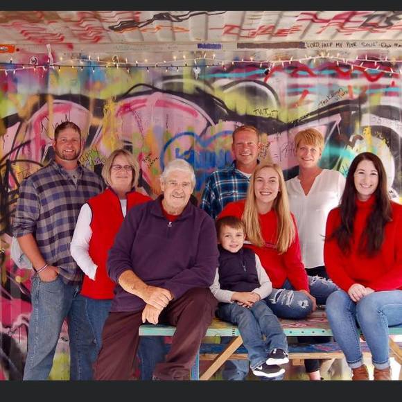 Profile Picture of Sean Harrington (@sth8604) on Poshmark