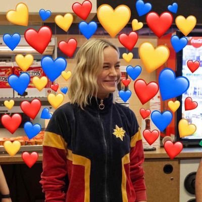 Profile Picture of Stella (@CapMarveIronMan) on Twitter