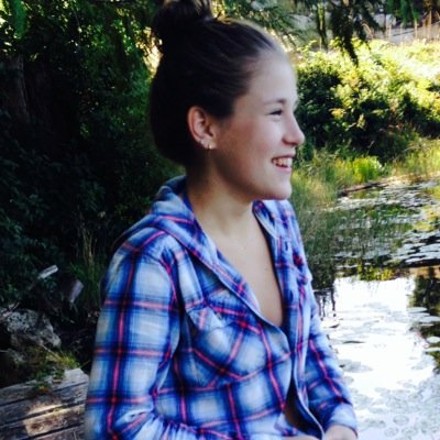 Profile Picture of Juliaspong (@Julia19128287) on Twitter