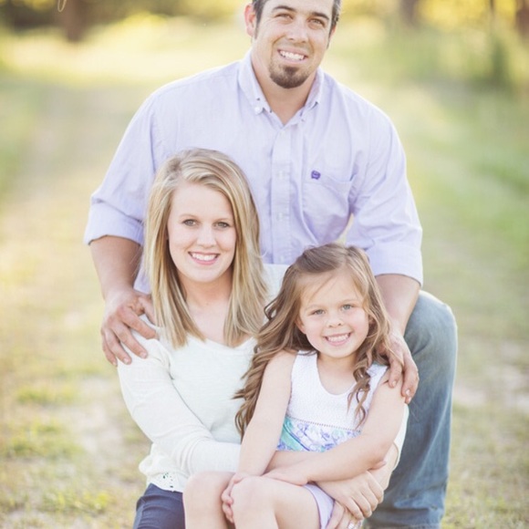 Profile Picture of Chelsey Nauss (@cnauss) on Poshmark