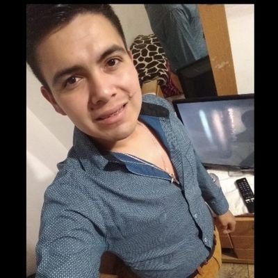 Profile Picture of Julio C. Camacho (@Juliocamacho02) on Twitter