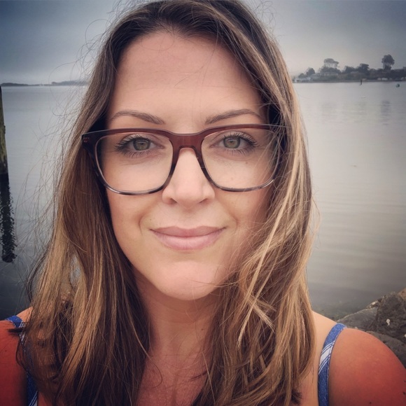 Profile Picture of Caline Raab (@craab612) on Poshmark