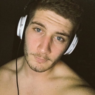 Profile Picture of Antoine Marchal (@antoine_m_1995) on Twitter