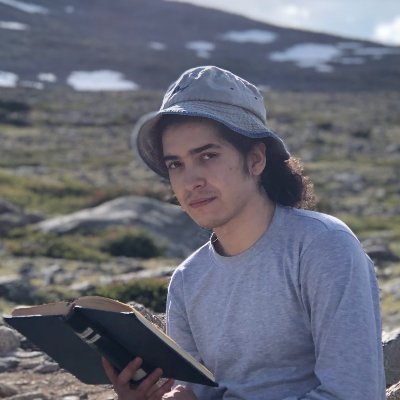 Profile Picture of Omar Oswaldo Oropeza (@CrustIsPieDough) on Twitter