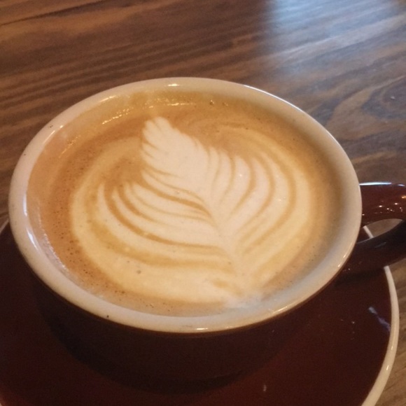 Profile Picture of Andrew Belvin (@belvinab) on Poshmark