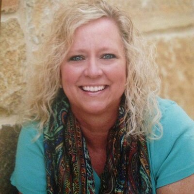 Profile Picture of Laura Reeder (@Laurajoy65) on Twitter