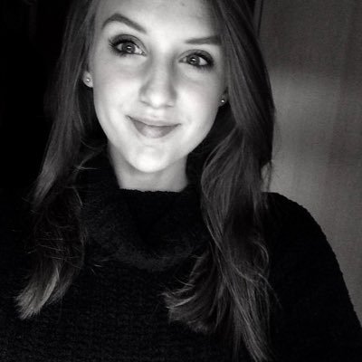 Profile Picture of Victoria Roberts (@vickyroberts95) on Twitter