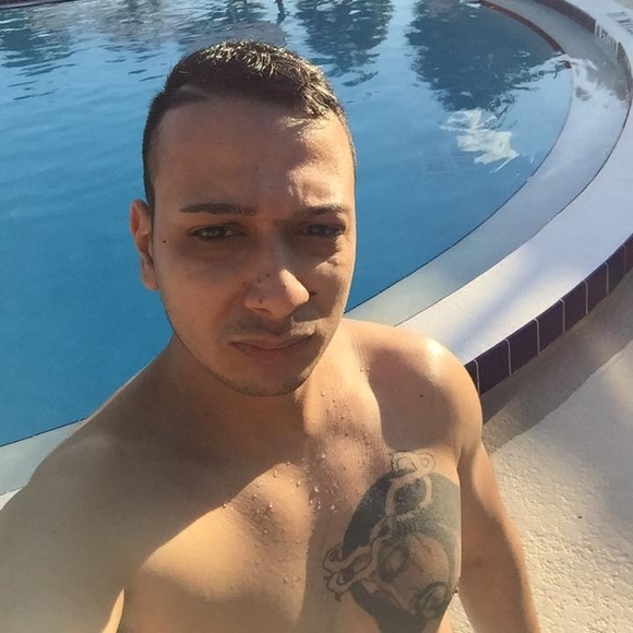 Profile Picture of Michael Ibrahim (@mrmikemike1985) on Poshmark