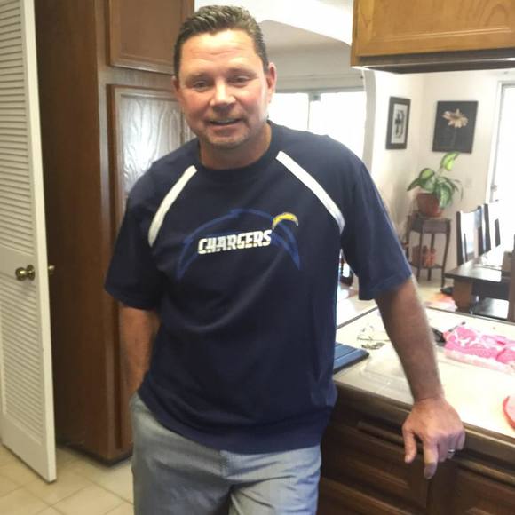 Profile Picture of David Amundsen (@davidamundsen) on Poshmark