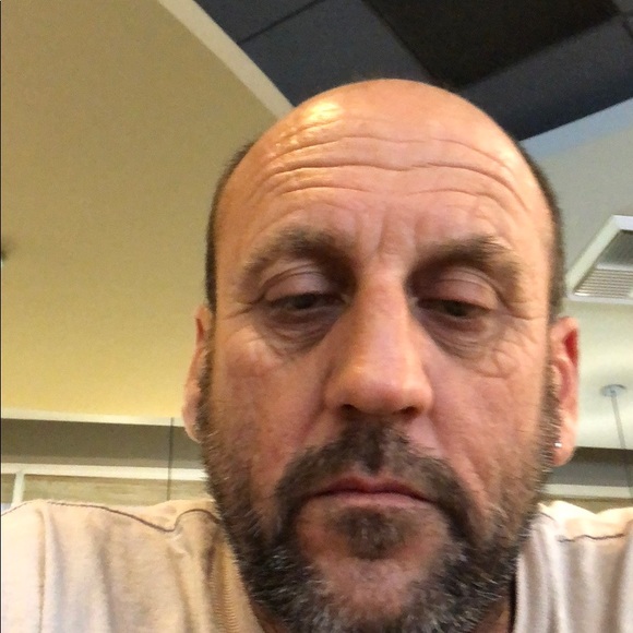 Profile Picture of Tom Shellabarger (@ommyt68) on Poshmark