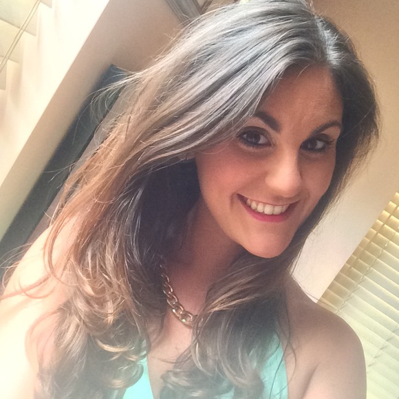 Profile Picture of Erica Fermani (@efermani) on Poshmark