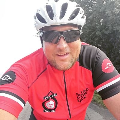 Profile Picture of Steve Leyland (@stoobyleelaa) on Twitter