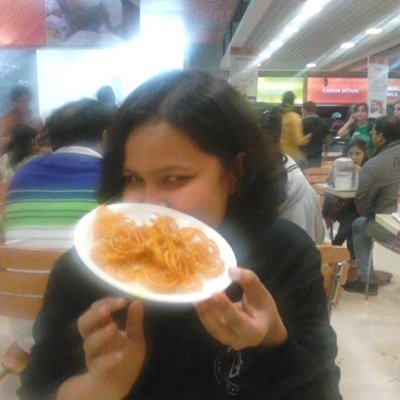 Priyanka Chaudhuri - Twitter Profile Picture of Priyanka Chaudhuri (@prichow) on Twitter