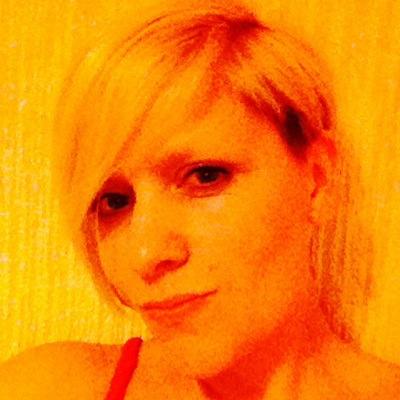 Profile Picture of Jo Bent (@bonnie011099) on Twitter
