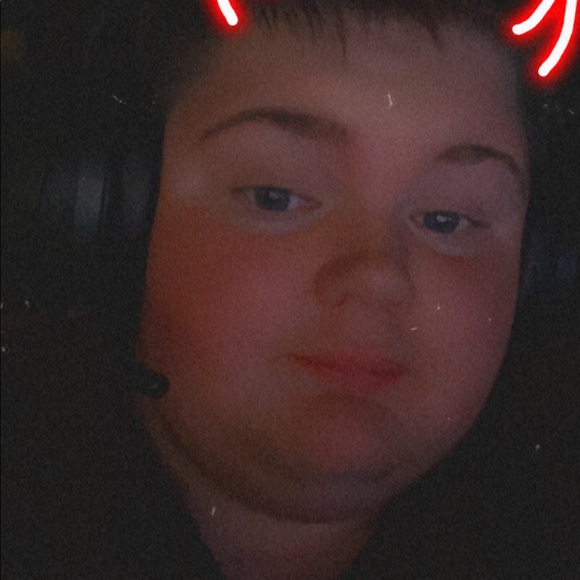 Profile Picture of Tanner Swanson (@tanner_swanson) on Poshmark