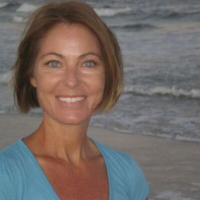 Profile Picture of Brenda Arnold (@HolisticJourney) on Twitter