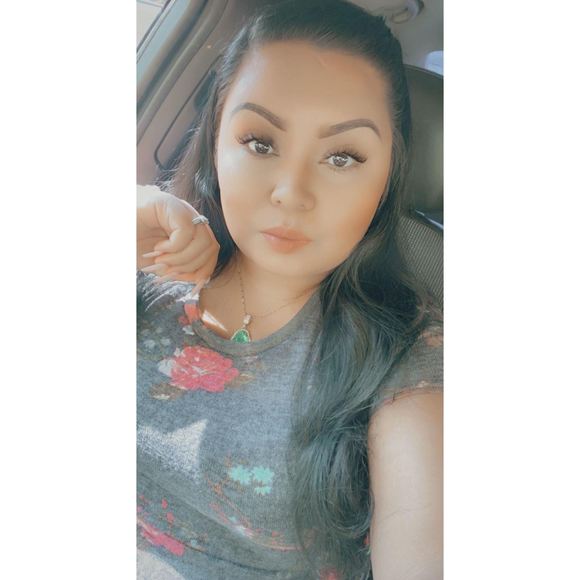 Profile Picture of Erika Ayala (@eayala0729) on Poshmark