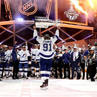 Profile Picture of Daniel Sharp (@DSharpHockey) on Twitter