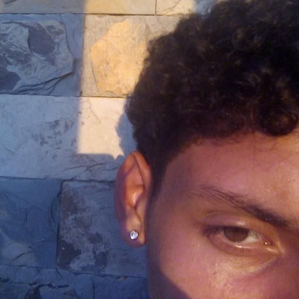 Profile Picture of GregoryGrant (@suzangshtiz) on Tiktok