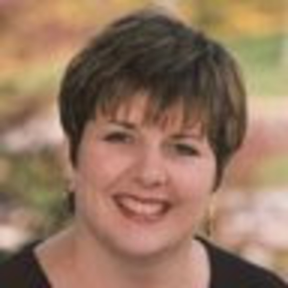 Profile Picture of Laura Durando (@ldurando) on Poshmark