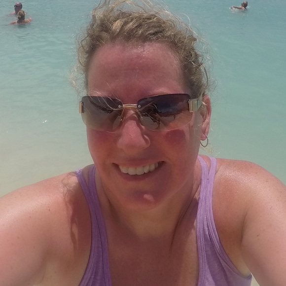 Profile Picture of Pam Gilby (@pgilby) on Poshmark