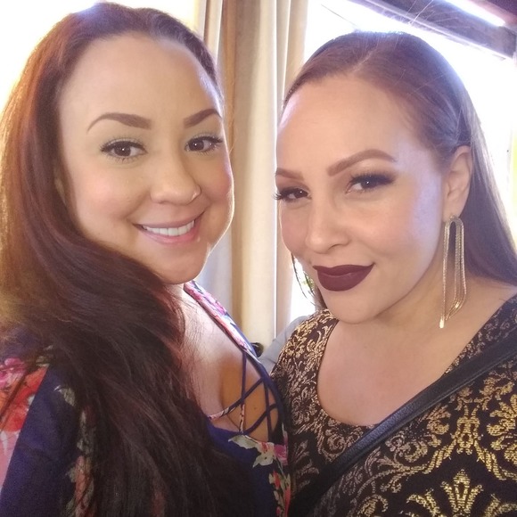 Profile Picture of Samantha Boettcher (@samboettcher) on Poshmark