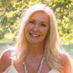 Profile Picture of Kerrie Reid (@elite_interiorspgh) on Instagram