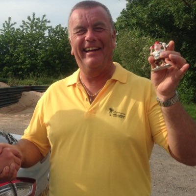 Profile Picture of Dave Pell (@davidpell59) on Twitter